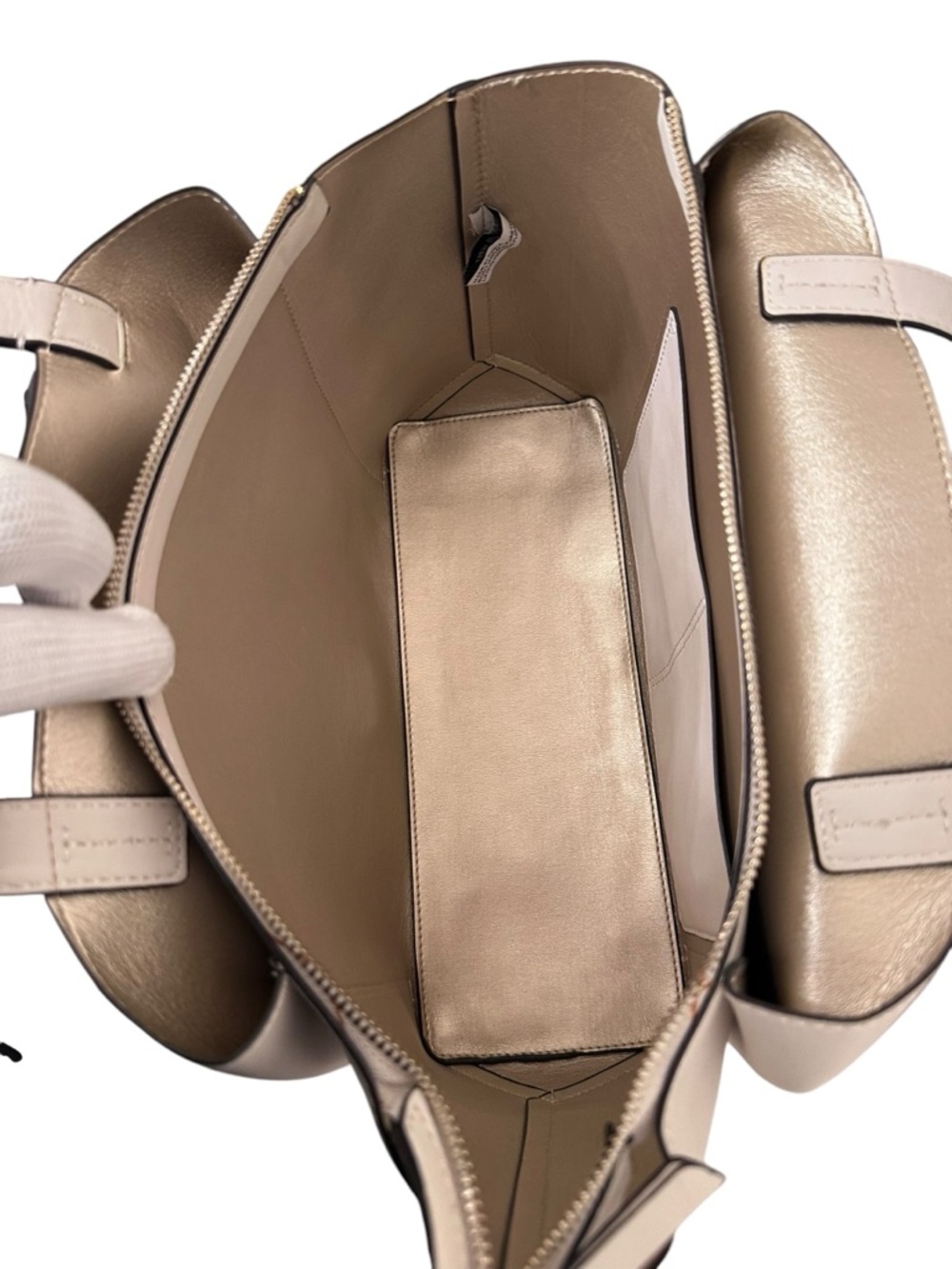 Nine West Beige Tote Bag with Gold Accents - Picture 5 of 9